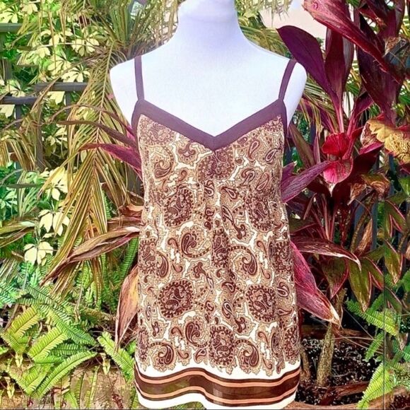 Michael Kors Sleeveless Blouse - Picture 2 of 9